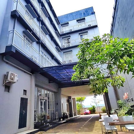 Votel Hotel Charis Tuban Tuban  Exteriér fotografie