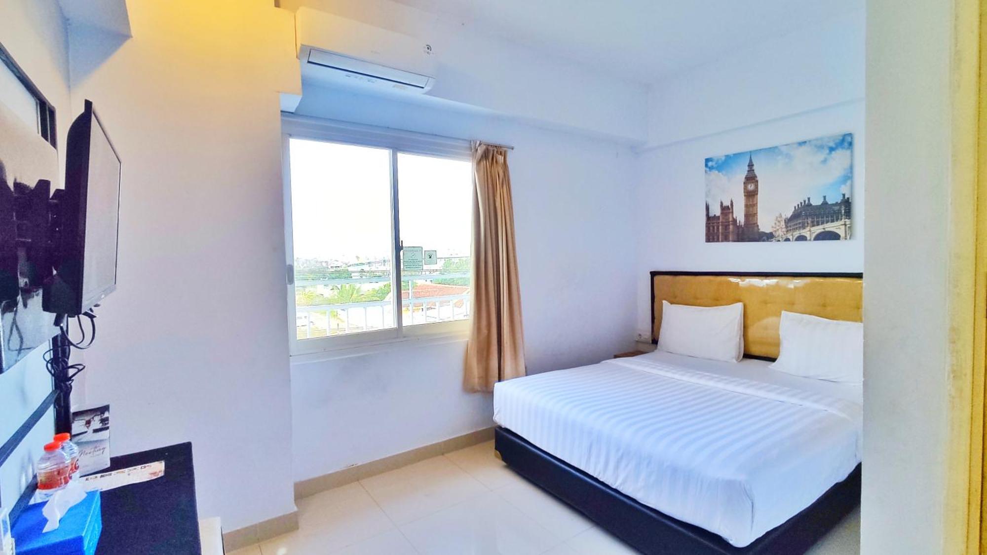 Votel Hotel Charis Tuban Tuban  Exteriér fotografie