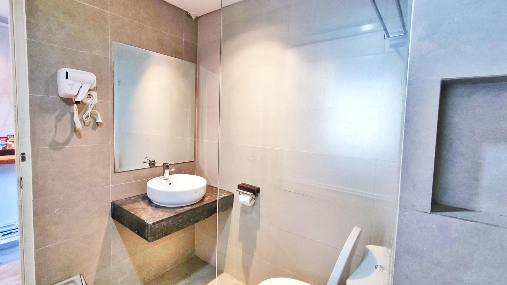 Votel Hotel Charis Tuban Tuban  Exteriér fotografie