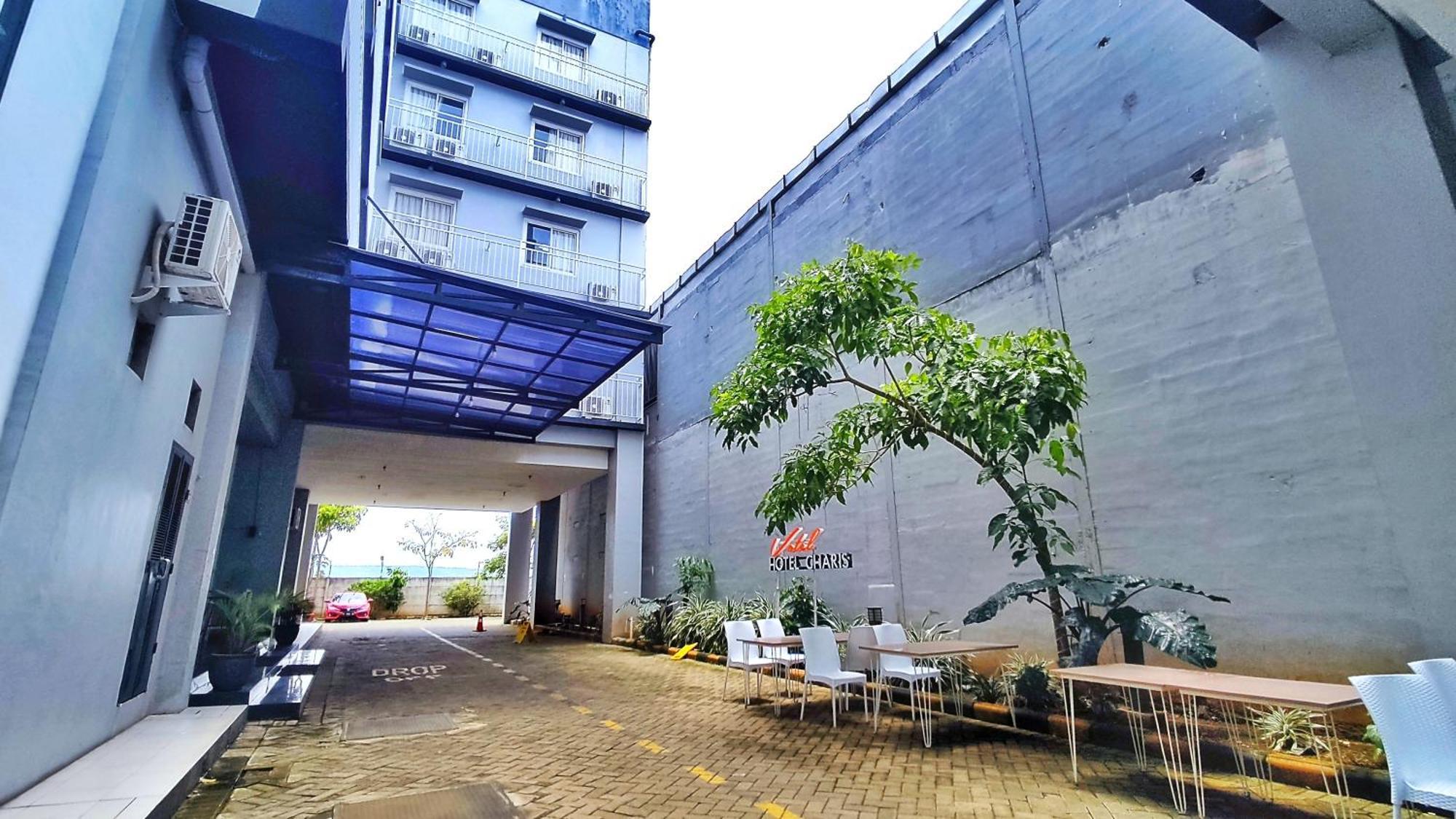 Votel Hotel Charis Tuban Tuban  Exteriér fotografie